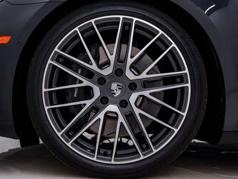 New 2026 Porsche Panamera 4 image 13