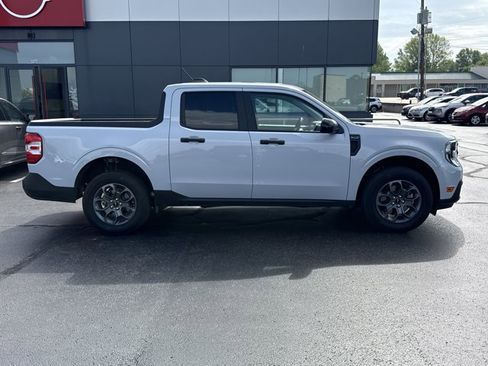 Used 2025 Ford Maverick XLT w/ XLT Luxury Package image 2