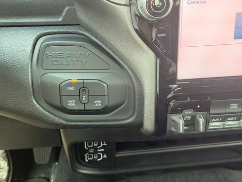 New 2026 RAM 2500 Tradesman AWD/4WD image 19