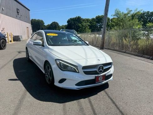 Used 2019 Mercedes-Benz CLA 250 4MATIC image 3