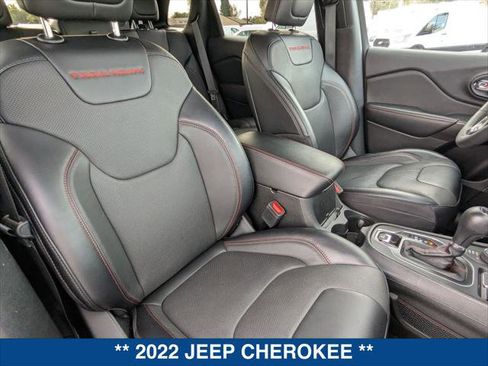 Used 2022 Jeep Cherokee Trailhawk w/ Sun, Sound & Nav Group image 24