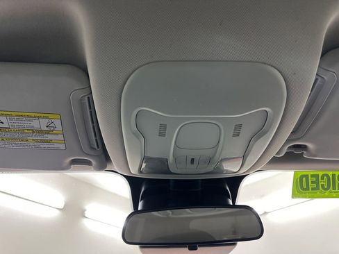 Used 2020 Jeep Renegade Latitude image 41