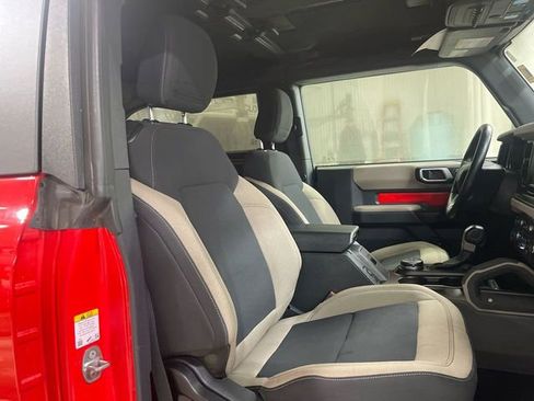 Used 2021 Ford Bronco Big Bend w/ Sasquatch Package AWD/4WD image 24