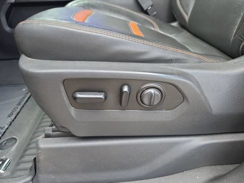 Used 2019 GMC Sierra 1500 AT4 w/ AT4 Premium Package AWD/4WD image 22