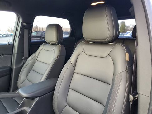 Used 2023 Chevrolet TrailBlazer ACTIV w/ Convenience Package image 7