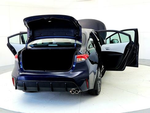 Certified 2023 Toyota Corolla SE w/ SE Premium Package FWD image 11