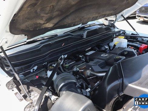 Used 2022 RAM 5500 Tradesman image 13