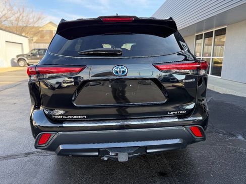 Used 2021 Toyota Highlander Limited image 7