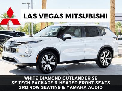 New 2025 Mitsubishi Outlander SE