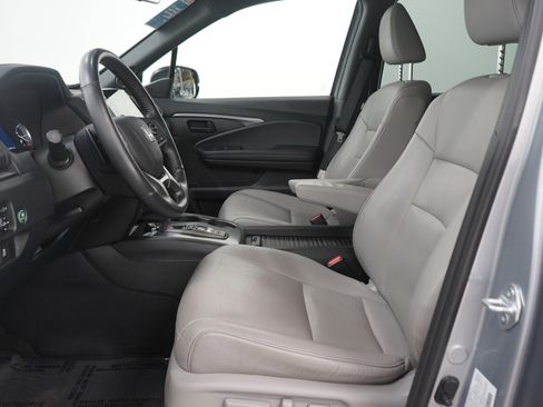 Used 2023 Honda Passport EX-L image 24