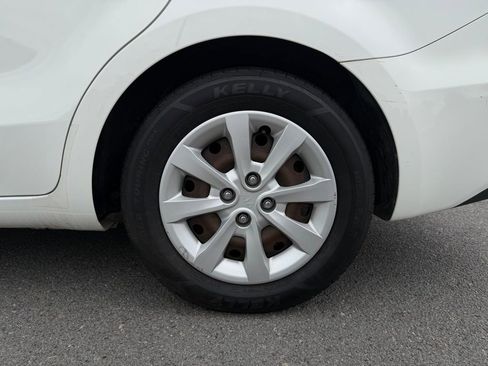 Used 2016 Kia Rio LX FWD image 28