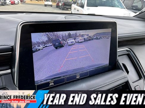 Used 2021 Chevrolet Suburban LT image 17