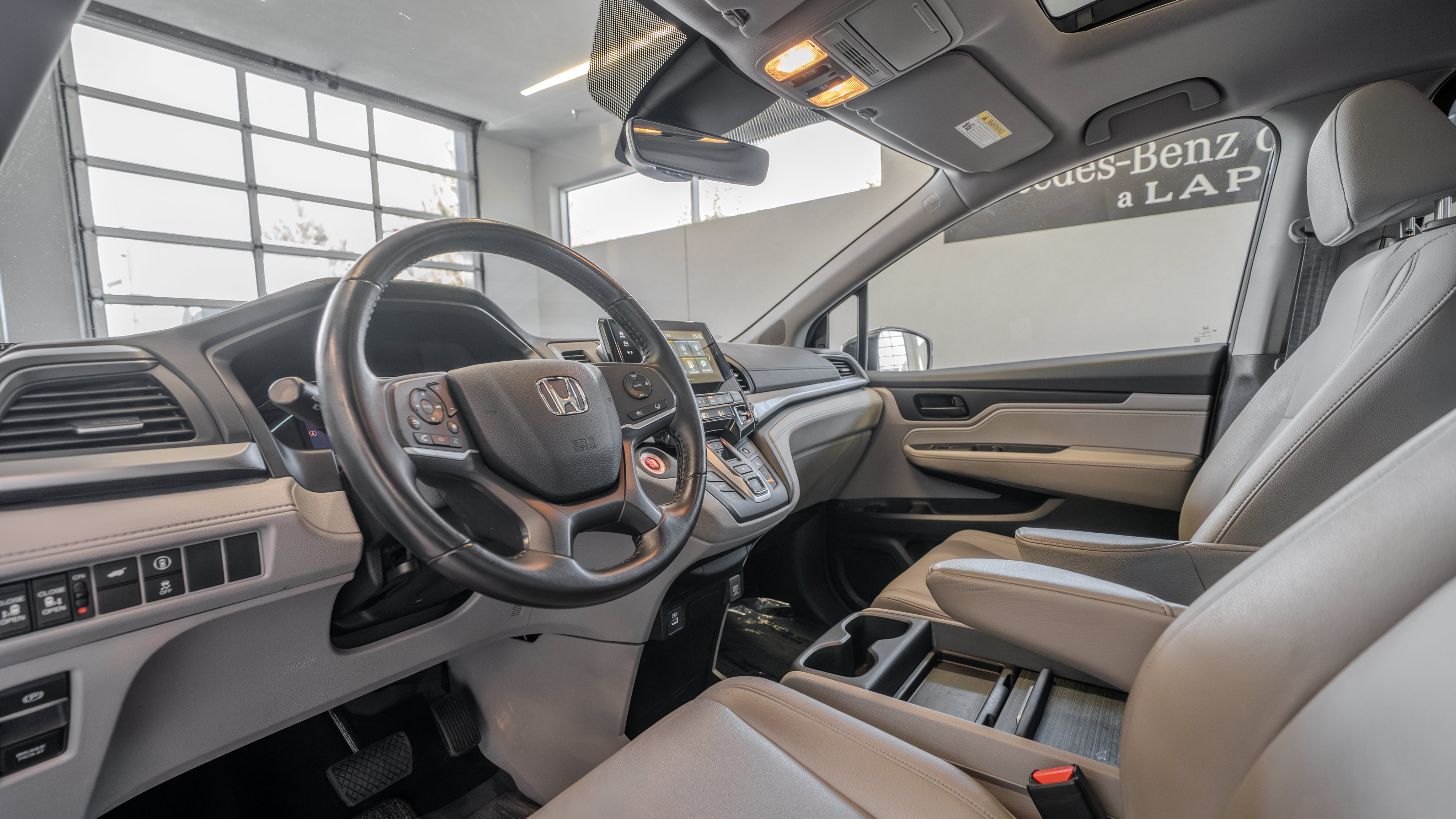 Used 2024 Honda Odyssey EX-L image 6