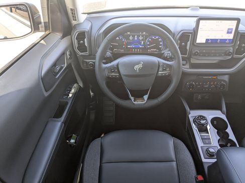 Used 2023 Ford Bronco Sport Outer Banks image 19