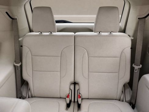 Used 2023 GMC Acadia Denali AWD/4WD image 12