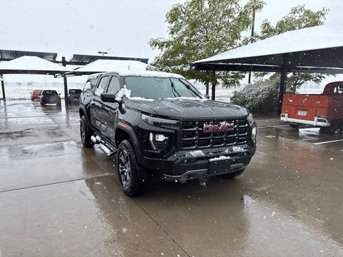 Used 2023 GMC Canyon AT4 w/ AT4 Premium Package AWD/4WD image 7