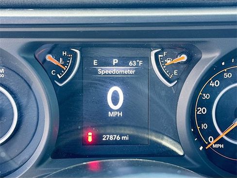 Used 2024 Jeep Wrangler Sport image 12