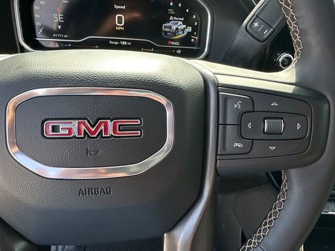 Used 2024 GMC Sierra 2500 AT4 w/ AT4 Premium Plus Package image 27