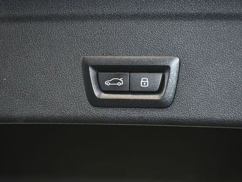 Used 2026 BMW X6 xDrive40i AWD/4WD image 72