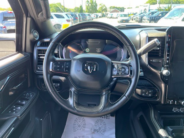 Used 2025 RAM 2500 Limited AWD/4WD image 20