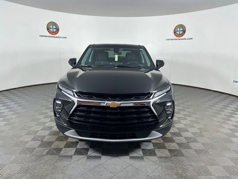 Used 2025 Chevrolet Blazer LT AWD/4WD image 17