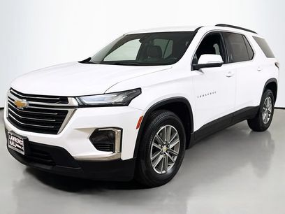 Used 2023 Chevrolet Traverse LT