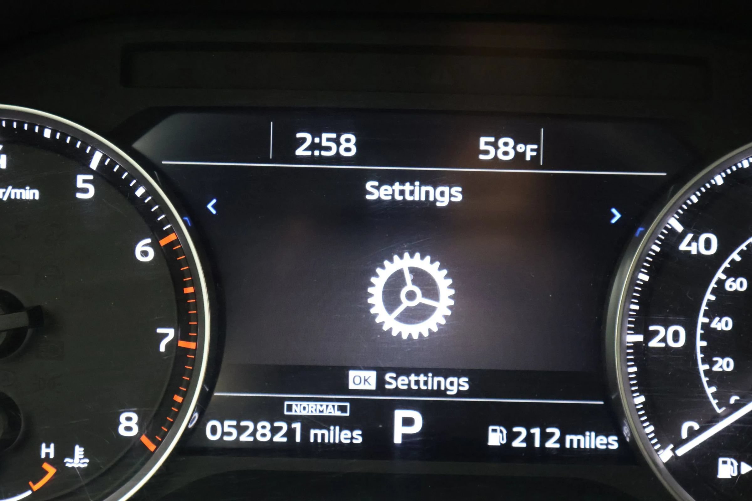 Used 2024 Mitsubishi Outlander FWD image 31