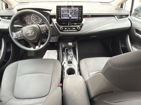 Used 2021 Toyota Corolla LE image 27