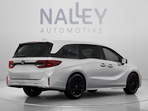 Used 2025 Honda Odyssey Sport-L image 3