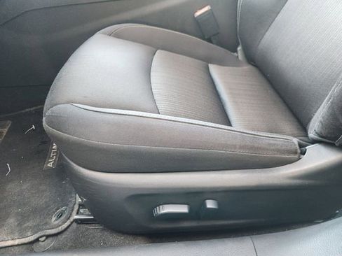 Used 2024 Nissan Altima 2.5 SV image 20