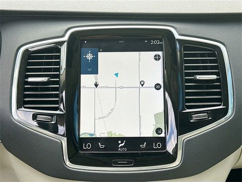 Used 2022 Volvo XC90 T5 Momentum w/ Advanced Package image 33