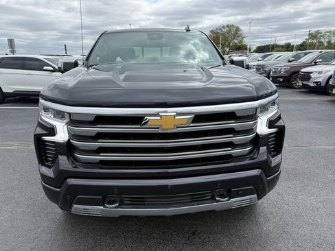 Used 2023 Chevrolet Silverado 1500 High Country image 8
