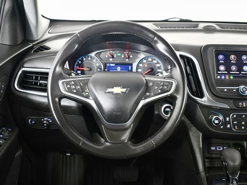 Used 2022 Chevrolet Equinox LT w/ Driver Convenience Package image 23