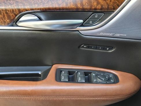 Used 2020 Cadillac XT5 Premium Luxury FWD image 28