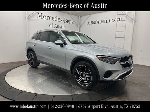 Used 2026 Mercedes-Benz GLC 300 image 1