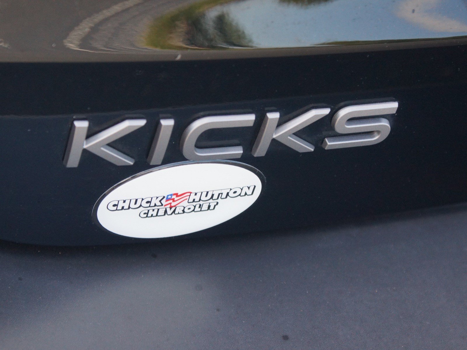 Used 2025 Nissan Kicks SR w/ Illumination Package AWD/4WD image 16