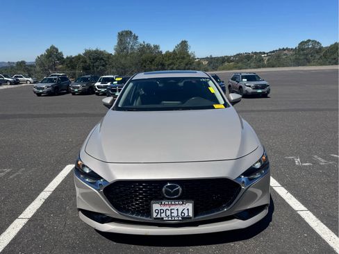 Used 2024 MAZDA MAZDA3 s FWD image 2