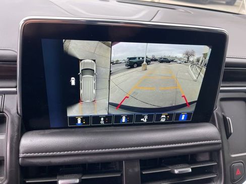 Used 2024 Chevrolet Suburban Z71 w/ Luxury Package image 11