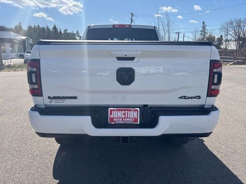 Used 2019 RAM 2500 Laramie w/ Night Edition image 7