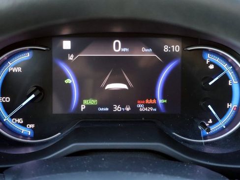 Used 2023 Toyota RAV4 XLE image 33