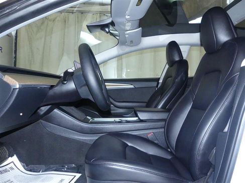 Used 2023 Tesla Model 3 Standard Range RWD image 18