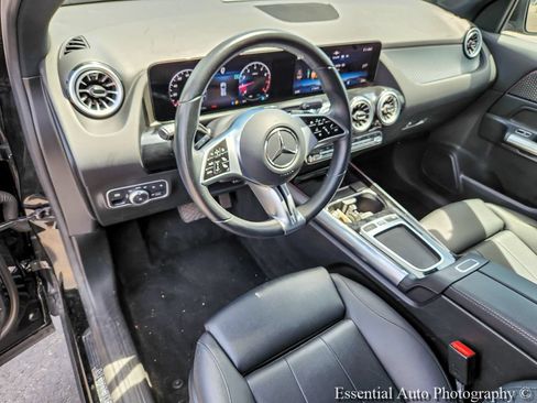 Used 2025 Mercedes-Benz GLA 250 image 8