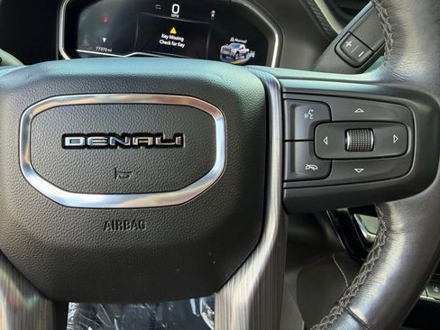 Used 2024 GMC Sierra 2500 Denali Ultimate AWD/4WD image 23