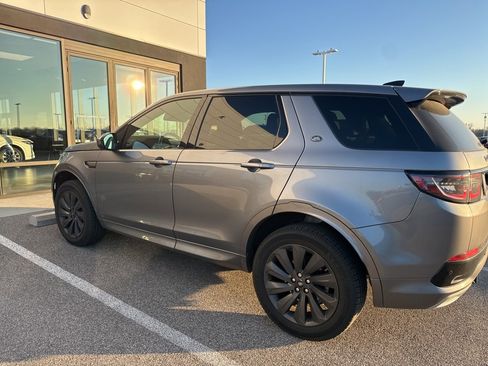 Used 2020 Land Rover Discovery Sport SE R-Dynamic image 3