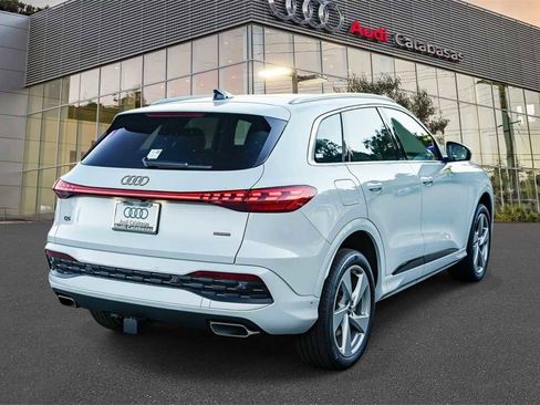 New 2025 Audi Q5 Premium Plus image 4