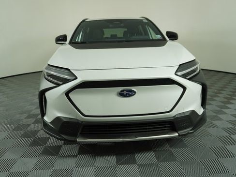 Used 2024 Subaru Solterra Premium w/ Premium Package image 2