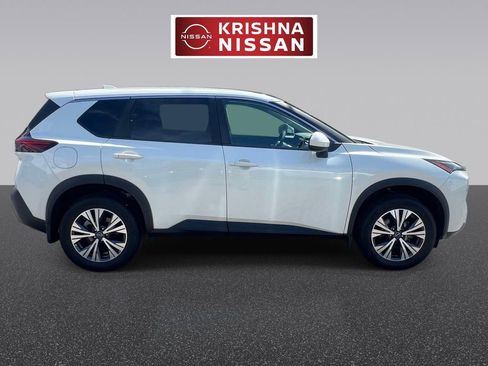 Used 2023 Nissan Rogue SV AWD/4WD image 4