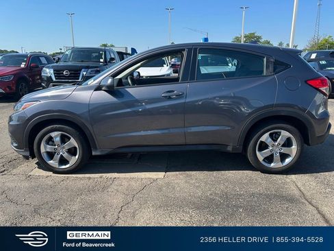 Used 2019 Honda HR-V LX image 5