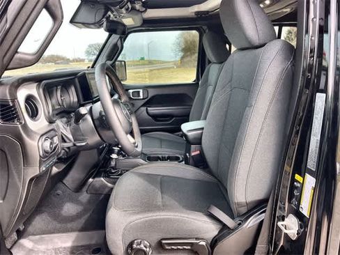 Used 2024 Jeep Wrangler Sport S w/ LED Headlamp & Fog Lamp Group image 11