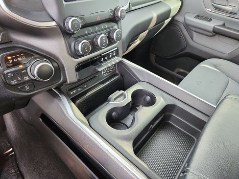 Used 2019 RAM 1500 Big Horn image 18